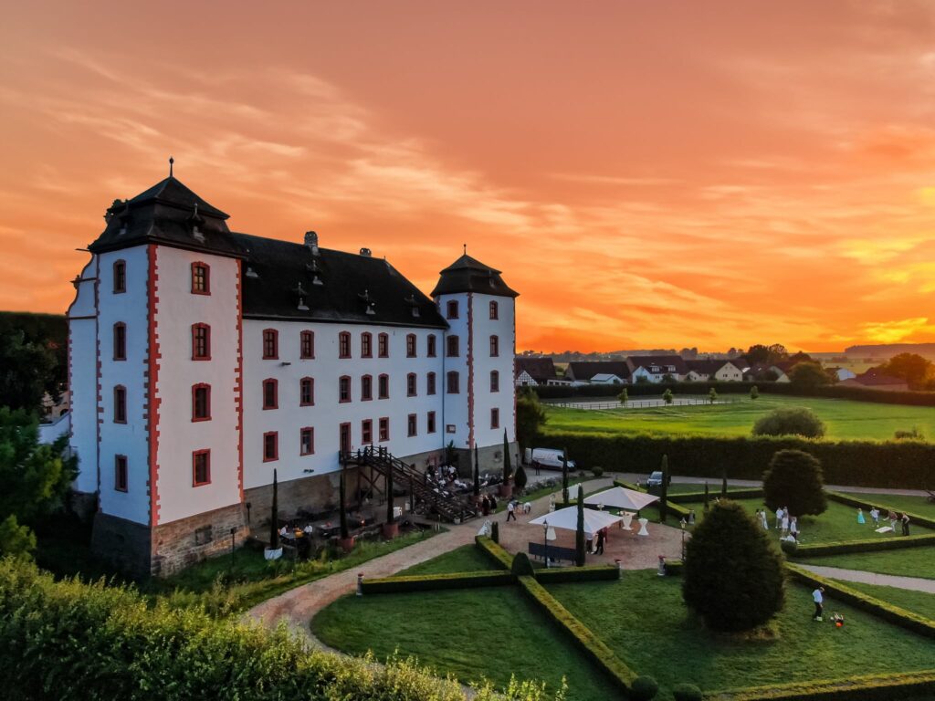 Schloss Walkershofen