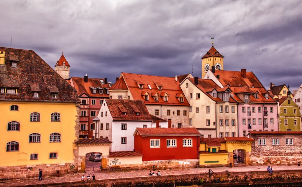 Standesamt Regensburg in der Nähe der Altstadt Regensburg 